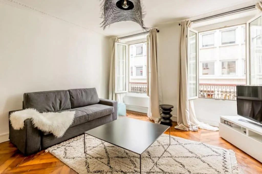 Design Apartment 4 Pers Paris 8